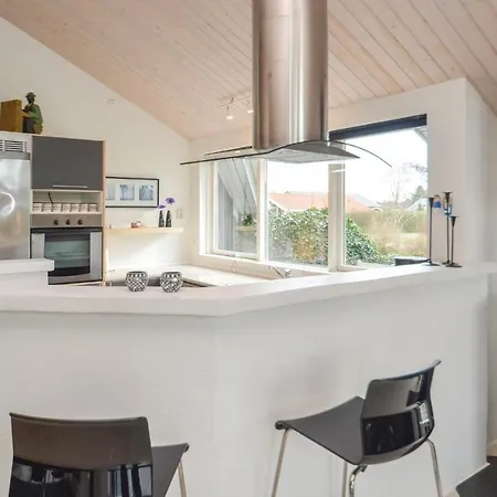 Three-bedroom Holiday In Vaggerlose Ferienhaus *